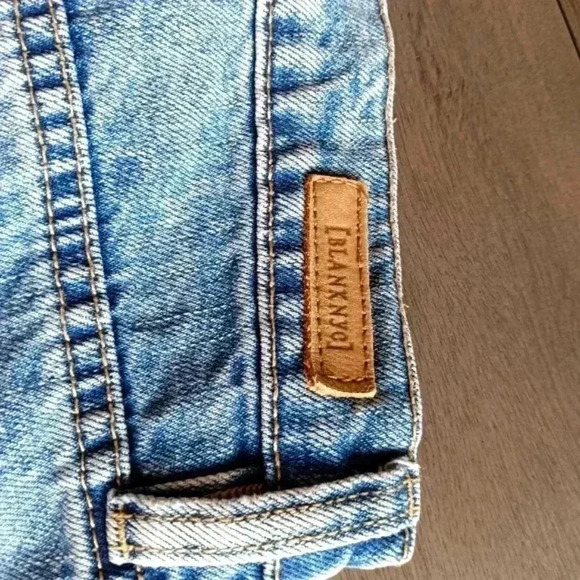 Blank NYC Hi Rise Jeans - Picture 4 of 6